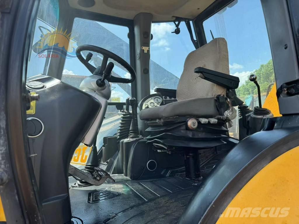 JCB 3 CX Rendegravere