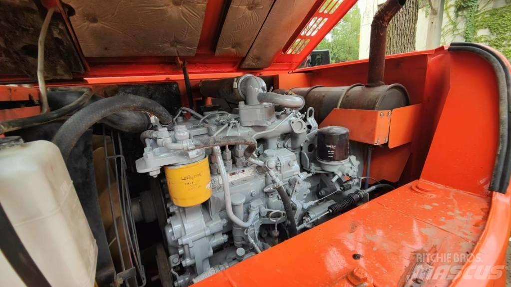 Hitachi ZX 60 Minigravemaskiner