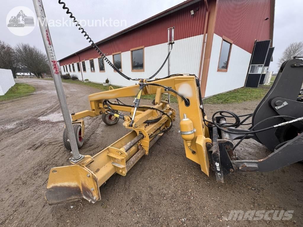 AP Twister lll 2600 Vejhøvle / Gradere