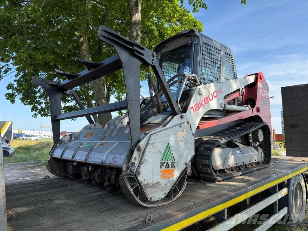 Takeuchi TL 250 Larvebåndslæssere