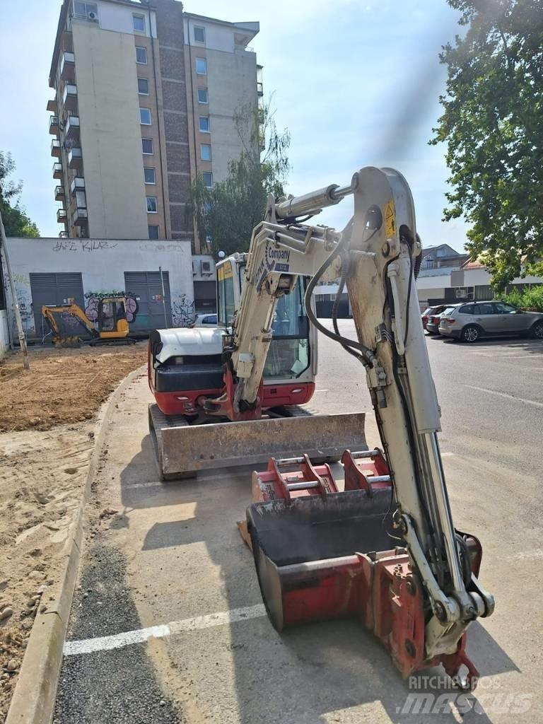 Takeuchi TB 370 Midi-gravemaskiner 7t - 12t