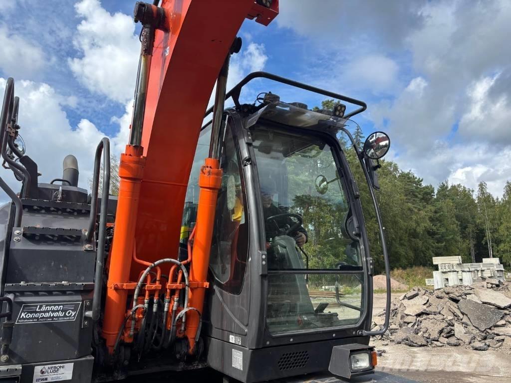 Hitachi ZX 140 W-6 Gravemaskiner på hjul