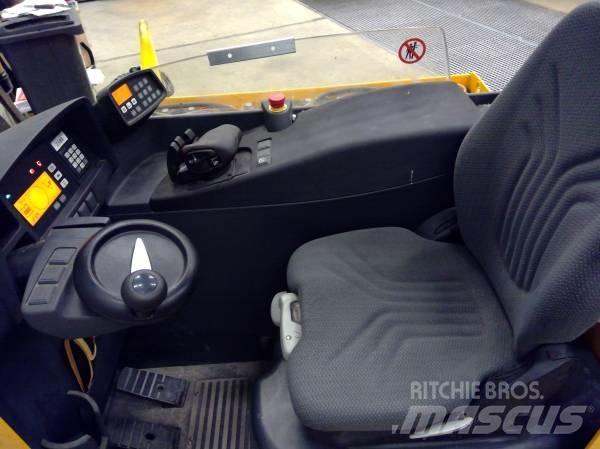Jungheinrich ETV 214 Reachtruck