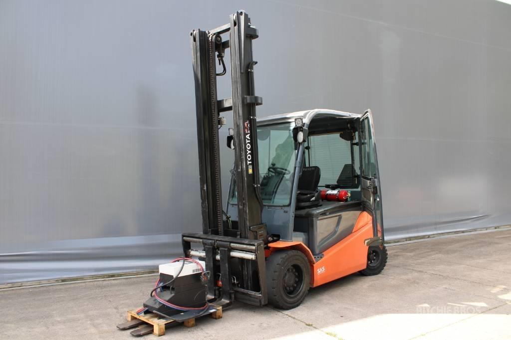 Toyota 8FBMT40 El gaffeltrucks