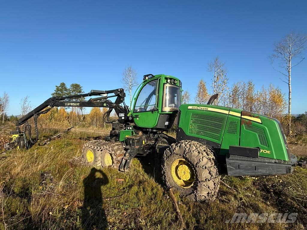John Deere 1070 E Skovningsmaskiner
