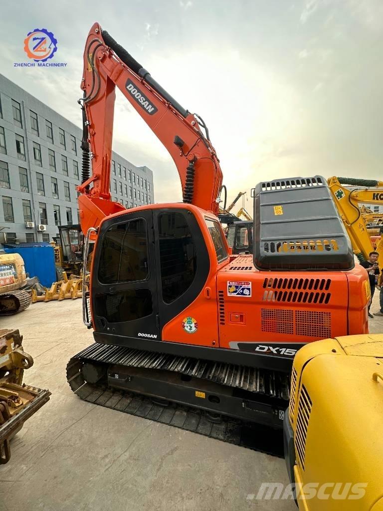 Doosan DX 150 Midi-gravemaskiner 7t - 12t