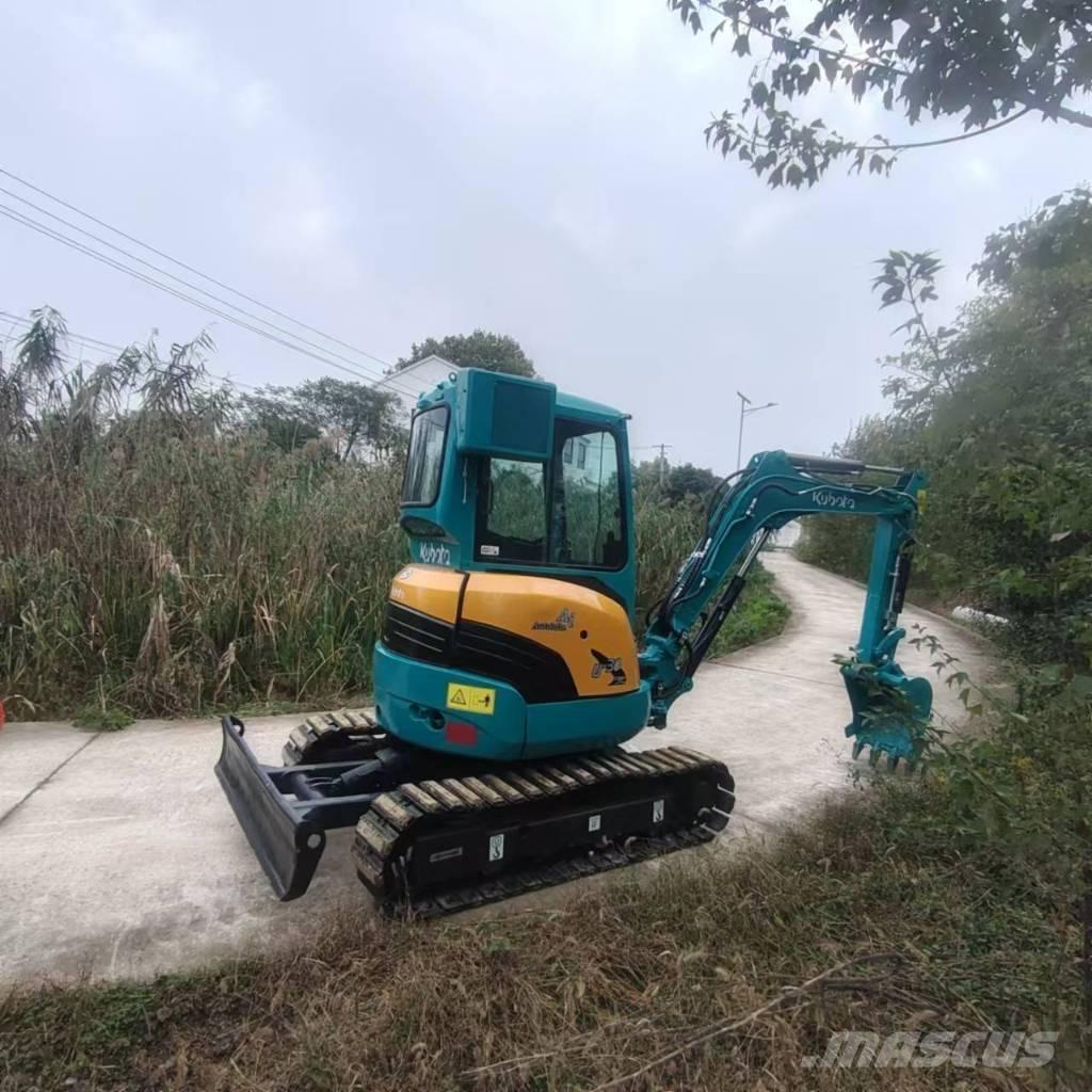 Kubota 30 Minigravemaskiner