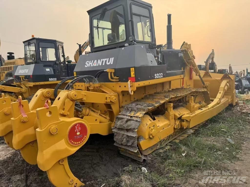 Shantui SD 22 Bulldozer på larvebånd