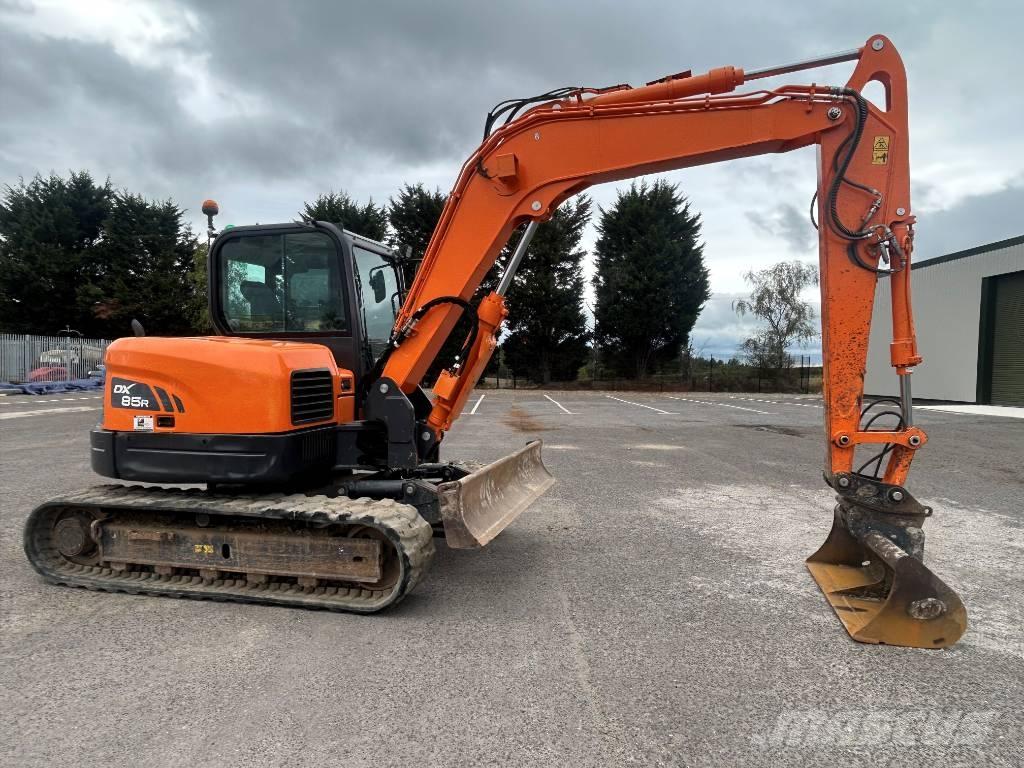 Doosan DX 85 R-3 Midi-gravemaskiner 7t - 12t