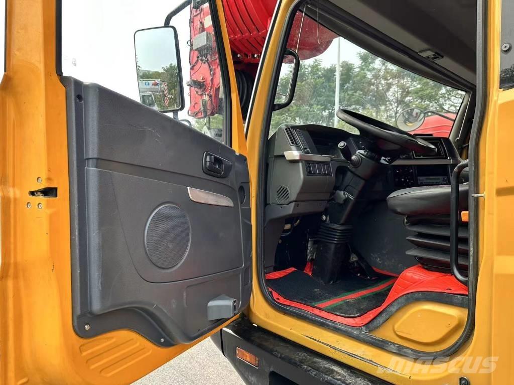 Sany STC1000T Kraner til alt terræn