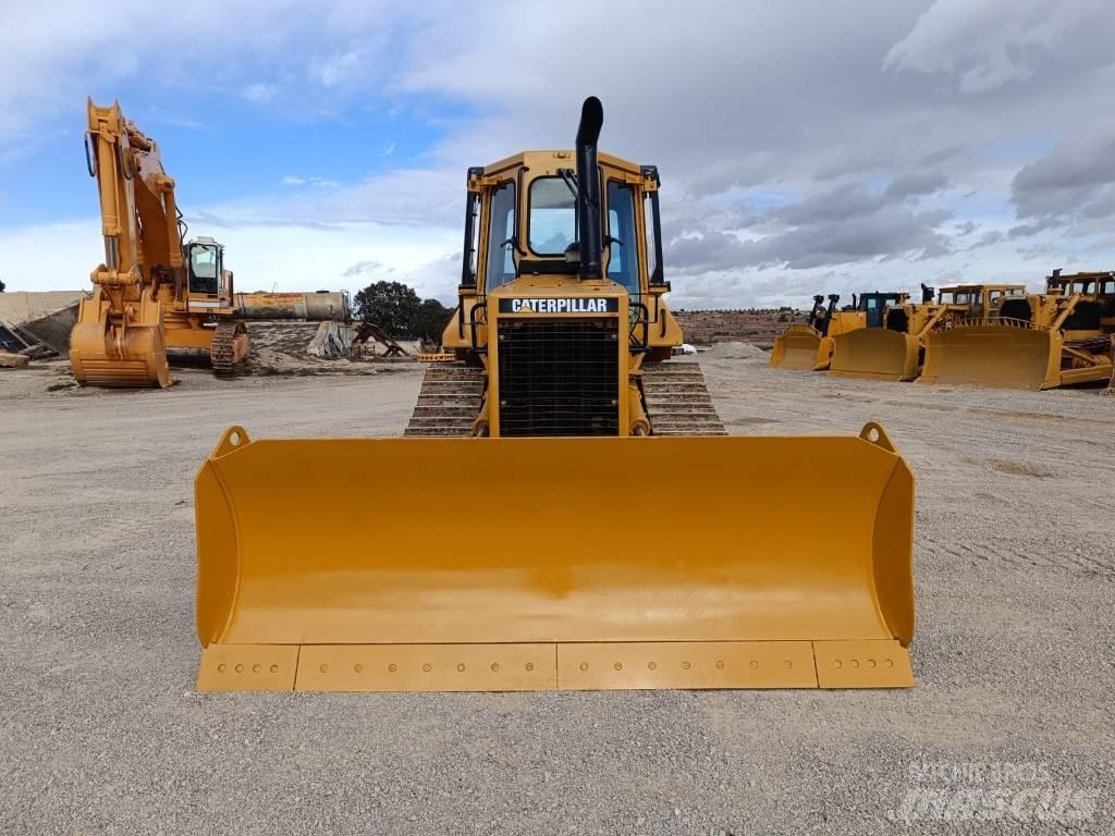 CAT D5H Bulldozer på larvebånd