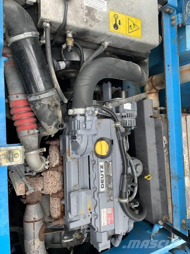 Terex FUCHS 320 Gravemaskiner på hjul