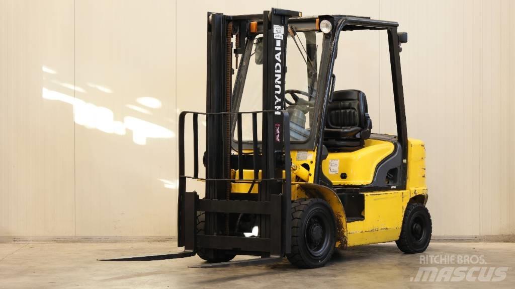 Hyundai 25 D-7 E Diesel gaffeltrucks