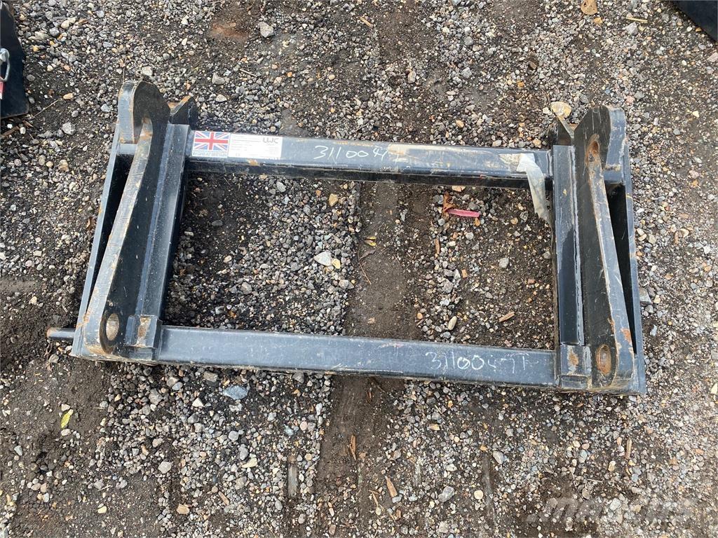  ADAPTOR PLATE Teleskoplæssere til landbrug