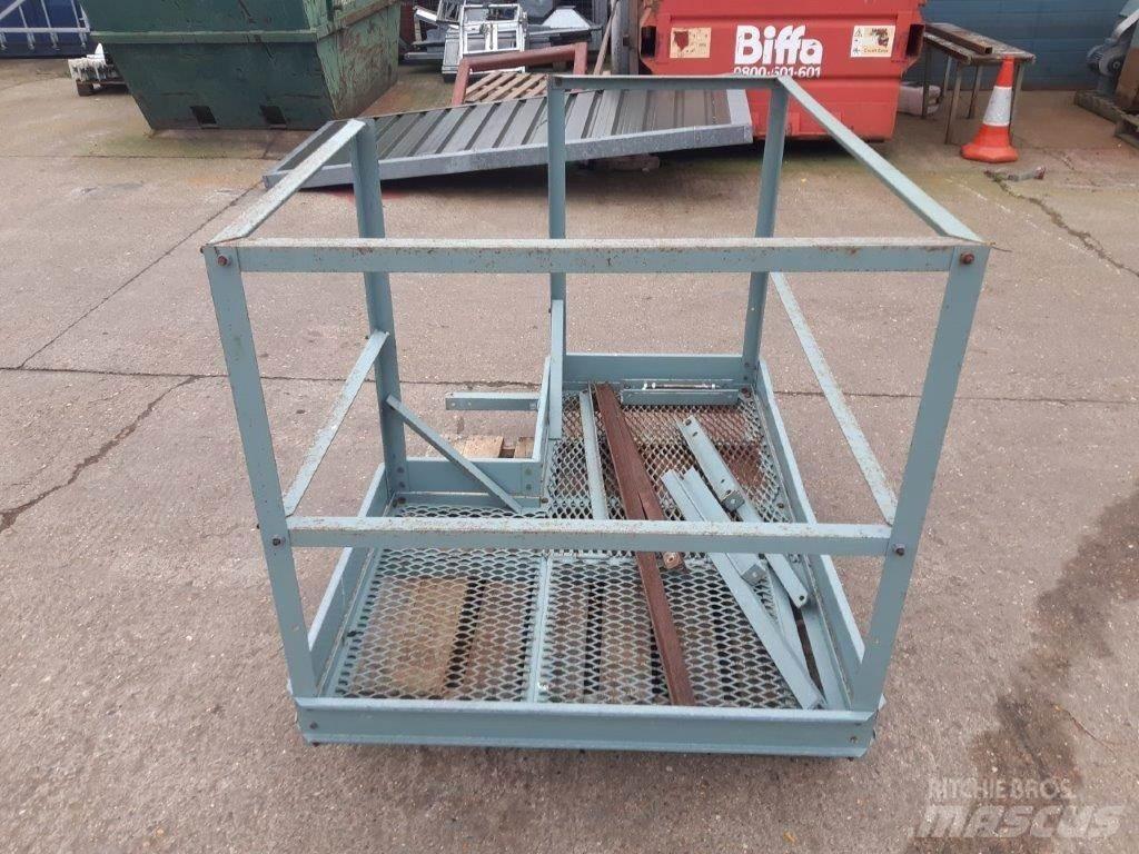  Carier ACCESS Andre lifte og platforme