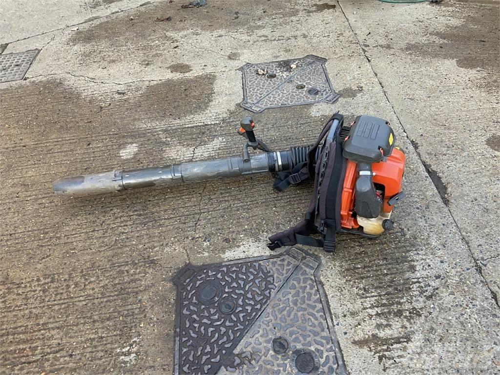Husqvarna 570BTS Landbrug - Andet 