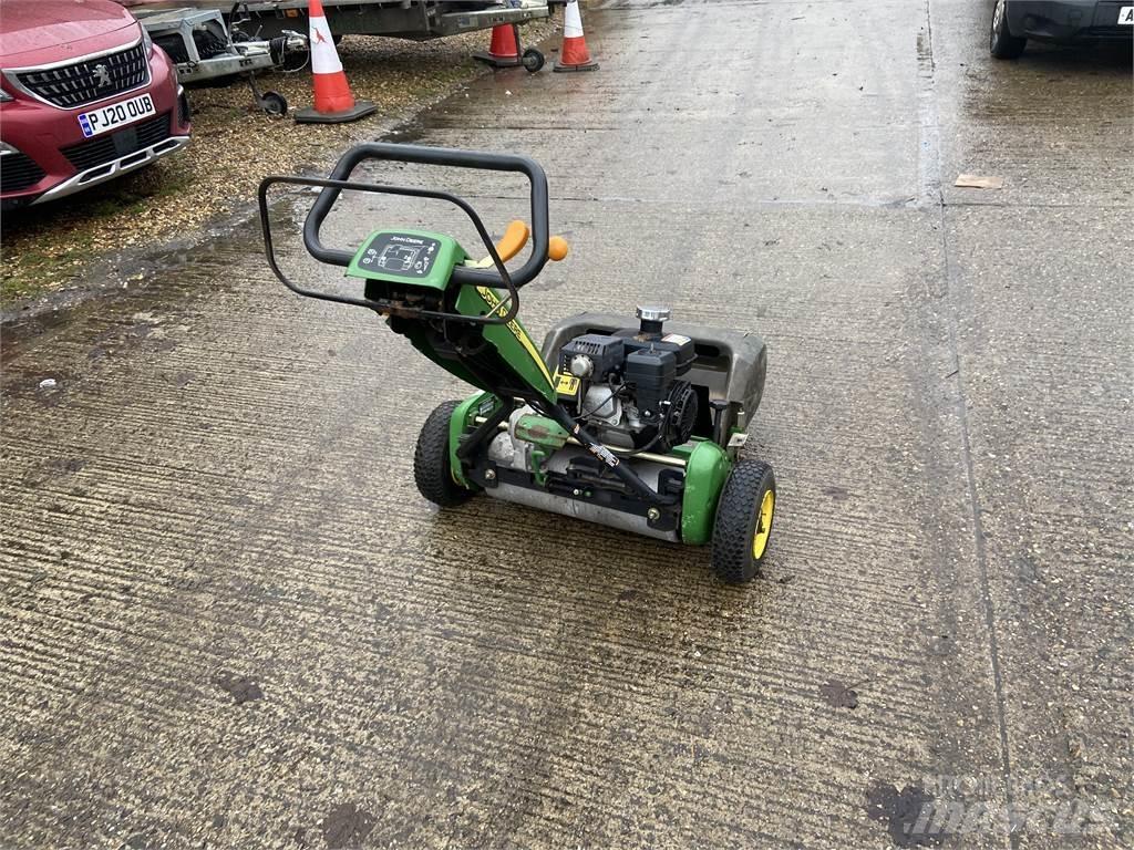 John Deere 220C Landbrug - Andet 