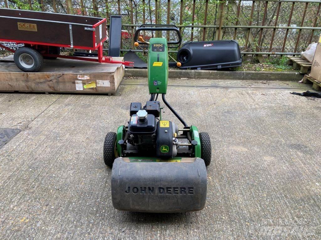 John Deere 220C Landbrug - Andet 