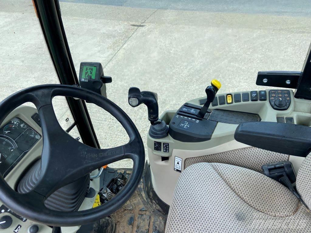 John Deere 3046R Kompakte traktorer