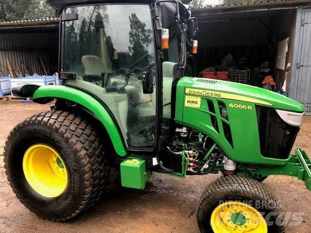 John Deere 4066R Kompakte traktorer