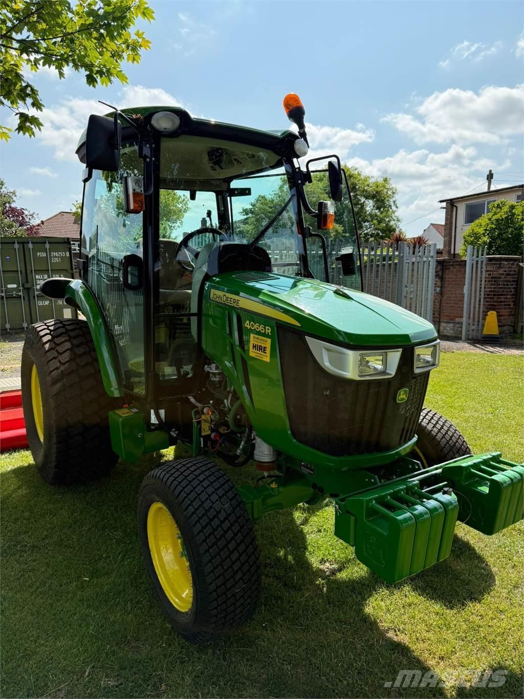 John Deere 4066R Kompakte traktorer