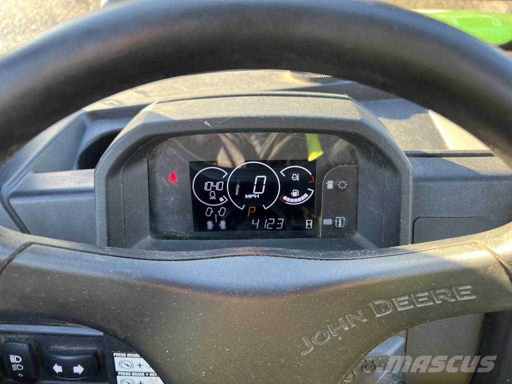 John Deere 865M ATV'er