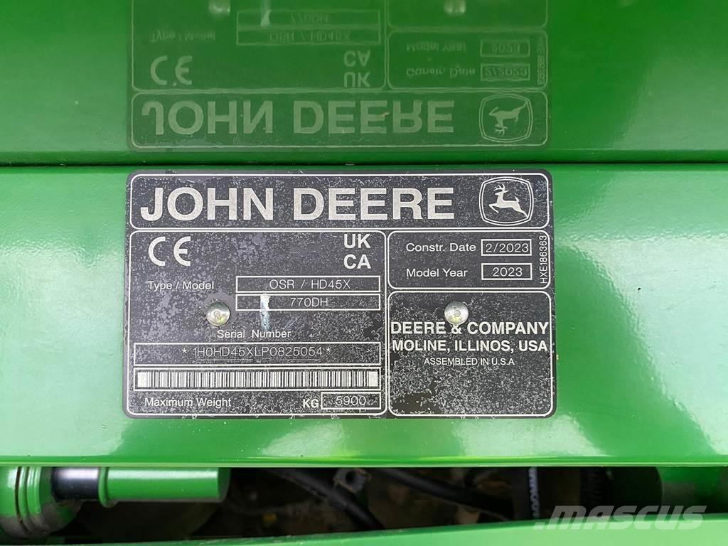 John Deere HDX45 Mejetærskere