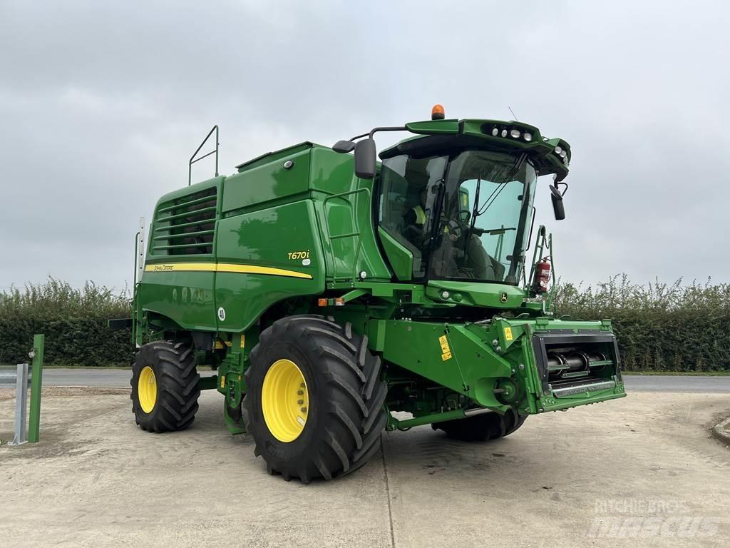 John Deere T670I Mejetærskere
