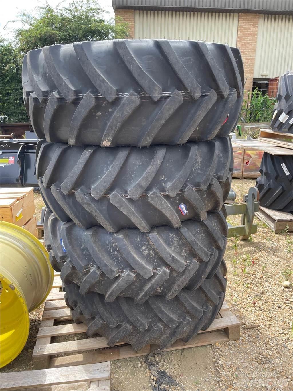 John Deere TYRES Landbrug - Andet 