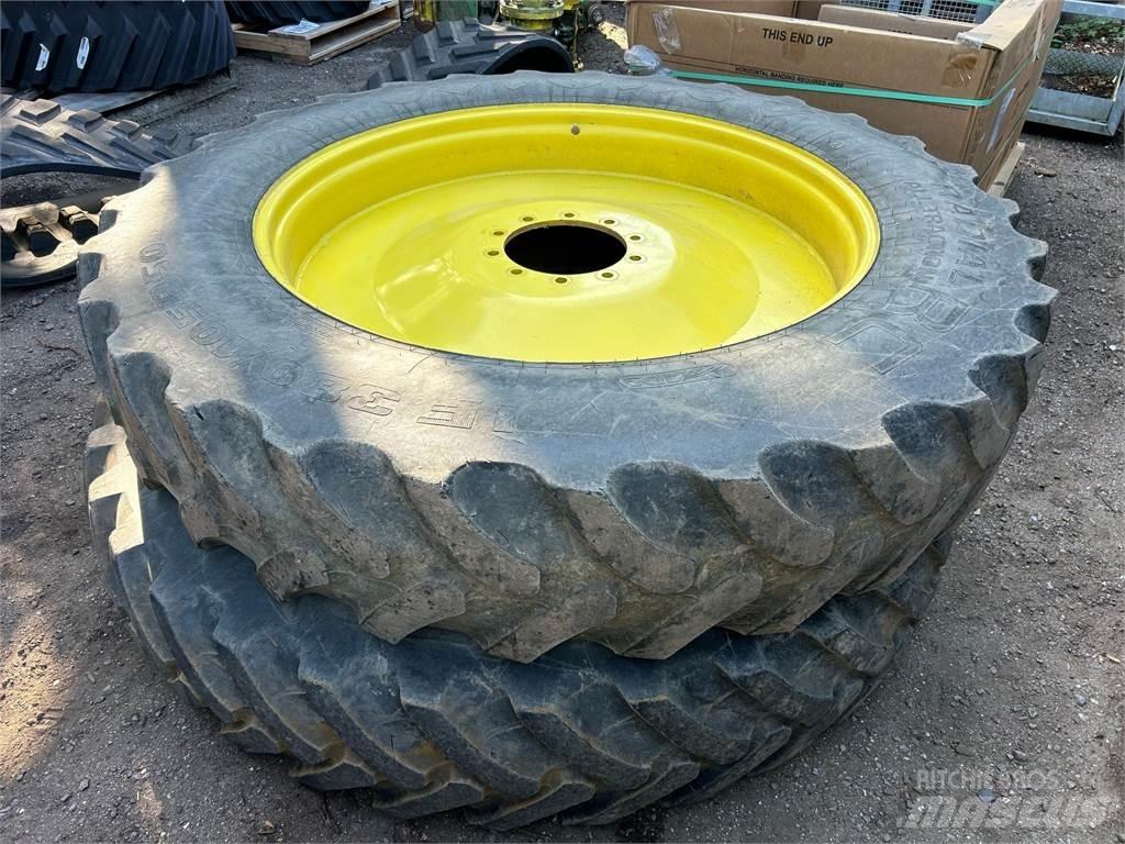 John Deere TYRES Landbrug - Andet 