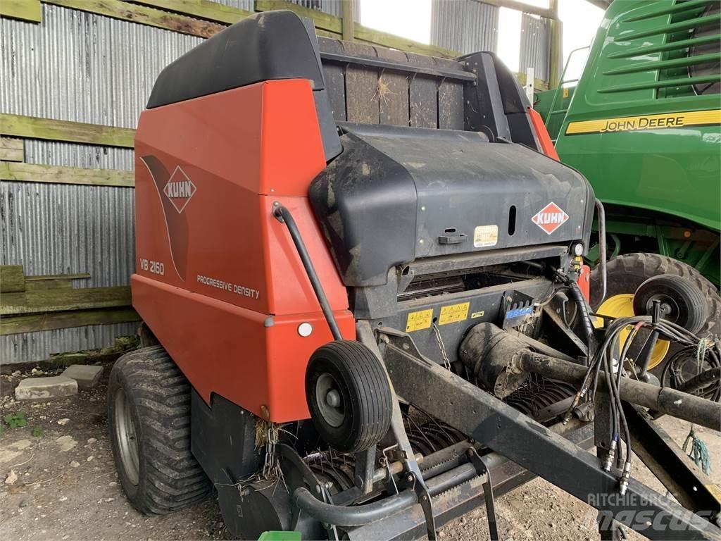 Kuhn VB 2160 Pressere til firkantede baller