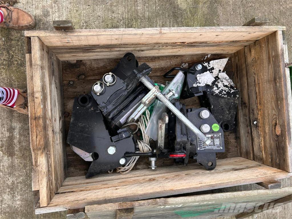 McConnel BRACKETS Teleskoplæssere til landbrug