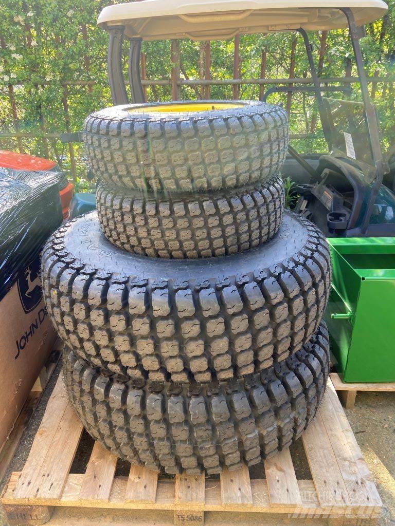  TURF TYRES Kompakte traktorer