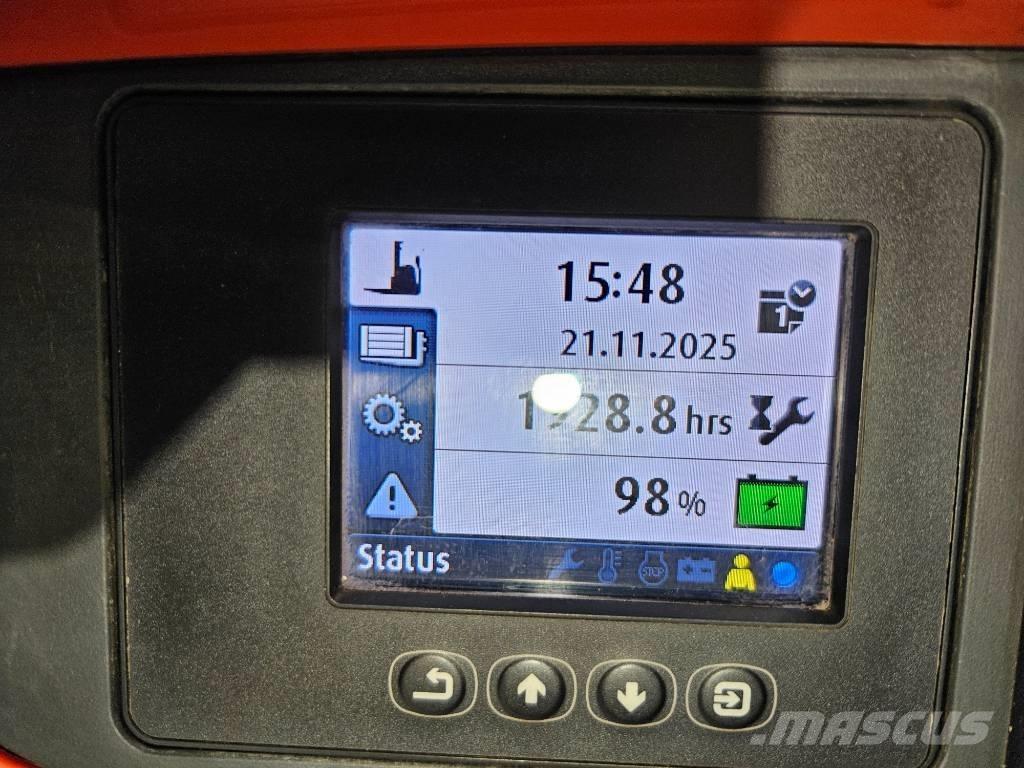 Linde L16AP Selvkørende stablere