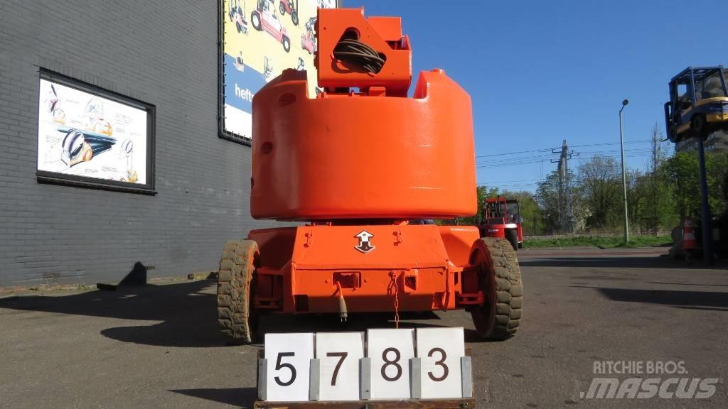 JLG E400AJPN Bomlifte med knækarm