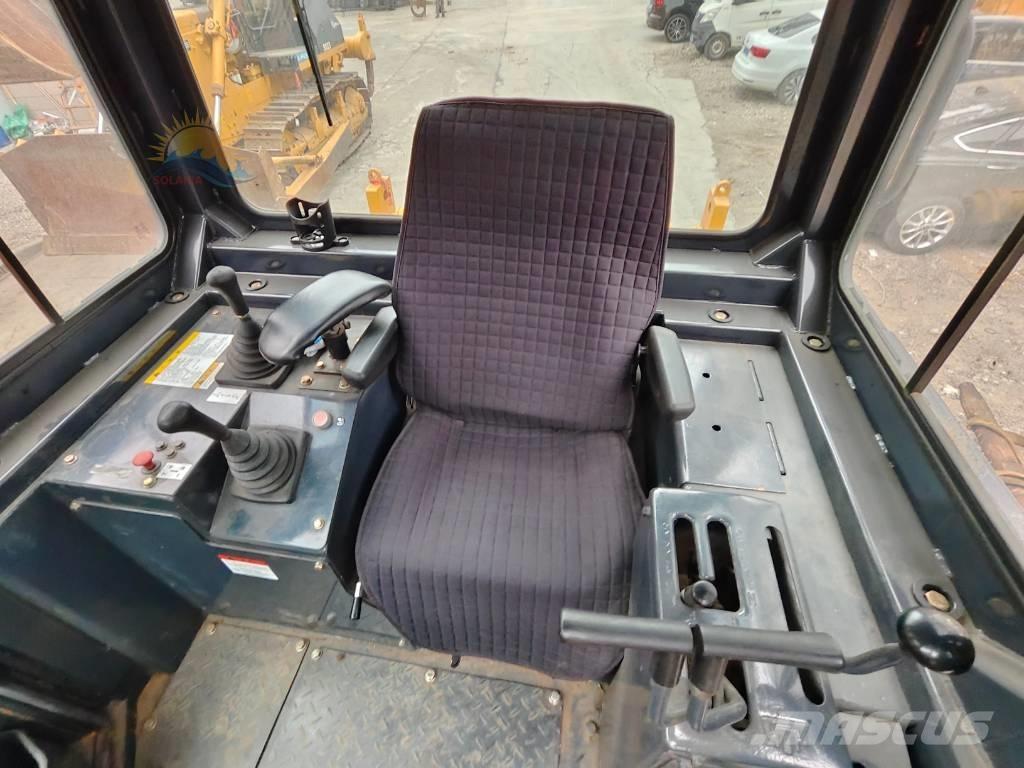 Shantui SD 22 Bulldozer på larvebånd