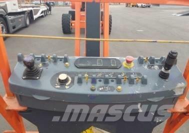 JLG 860 SJ Teleskoplifte