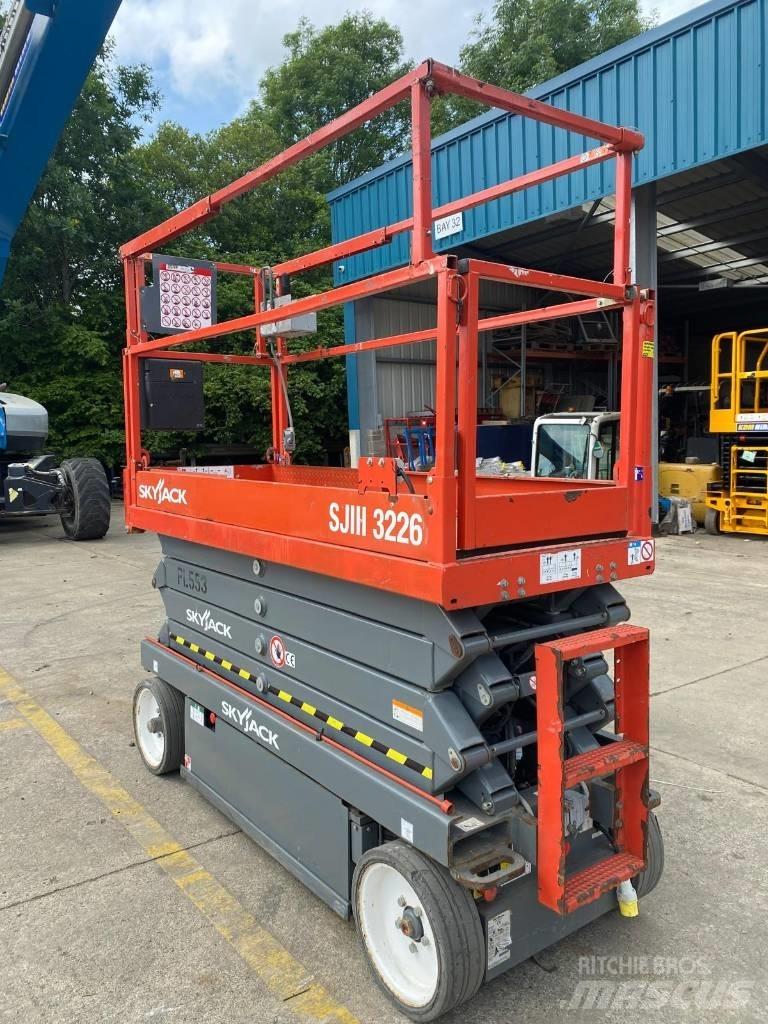 SkyJack SJ 3226 Saxlifte
