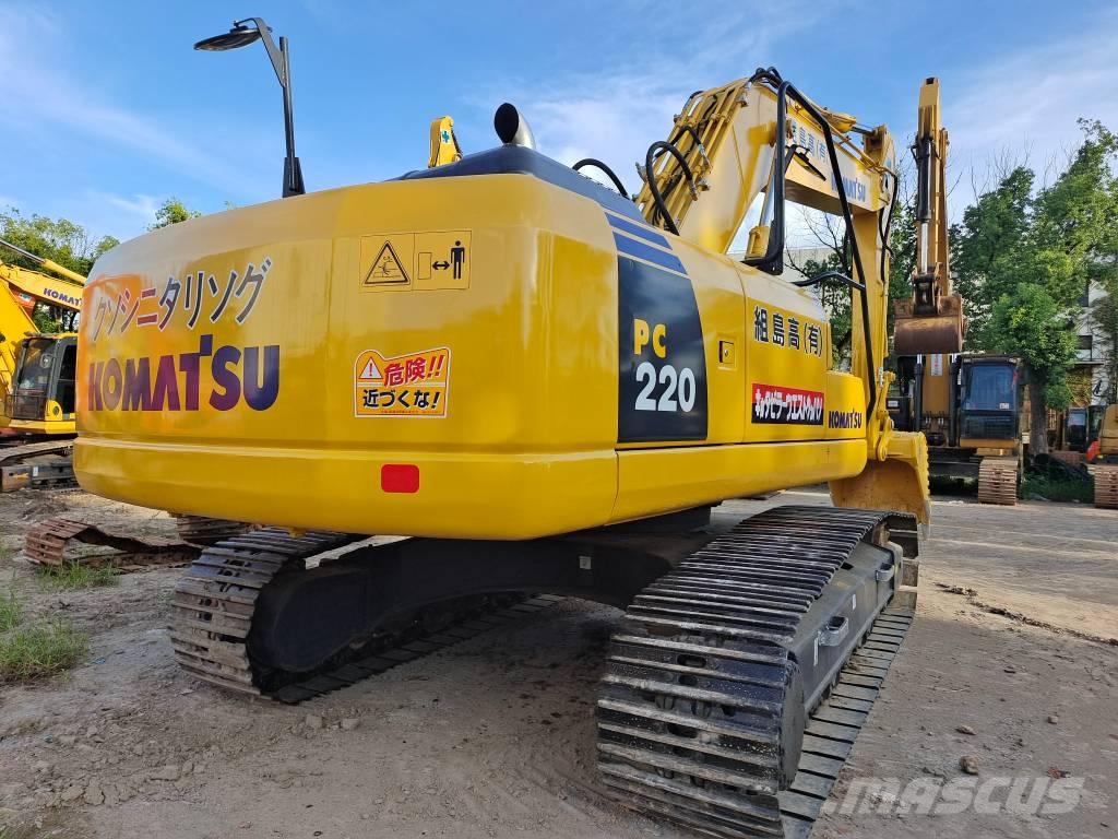Komatsu PC 220-8 Gravemaskiner på larvebånd