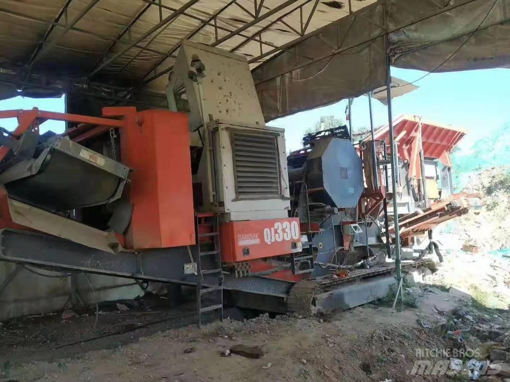Sandvik QJ330 Mobile knusere