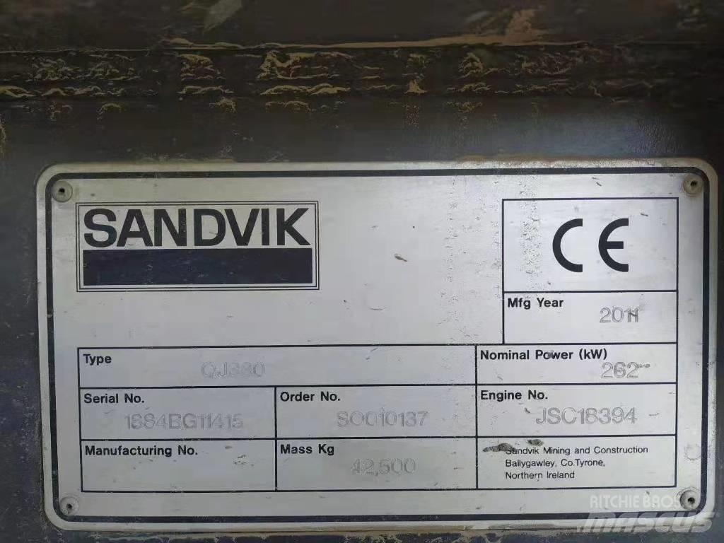 Sandvik QJ330 Mobile knusere