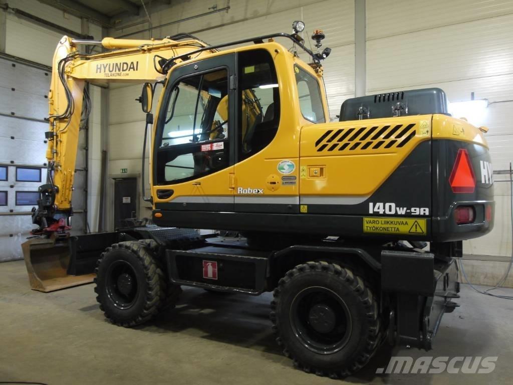 Hyundai R 140 W-9A Gravemaskiner på hjul