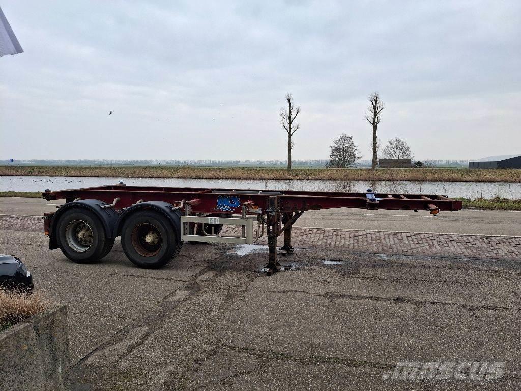 Pacton TXC 230 Semi-trailer med containerramme