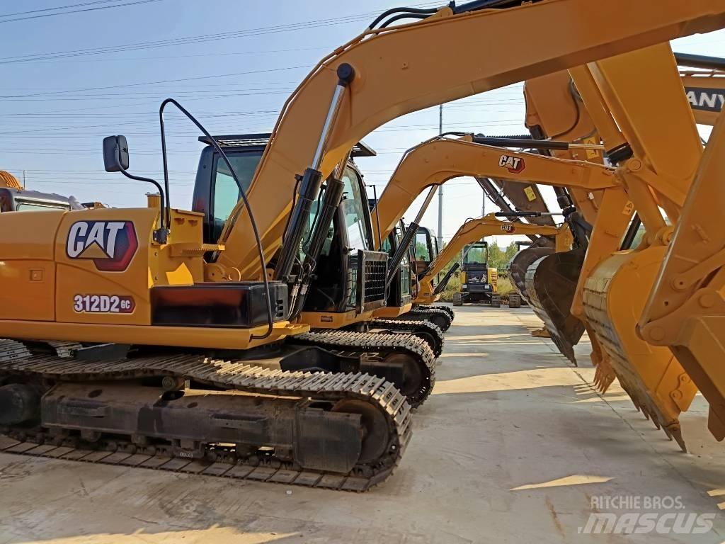 CAT 312 D2 Gravemaskiner på larvebånd