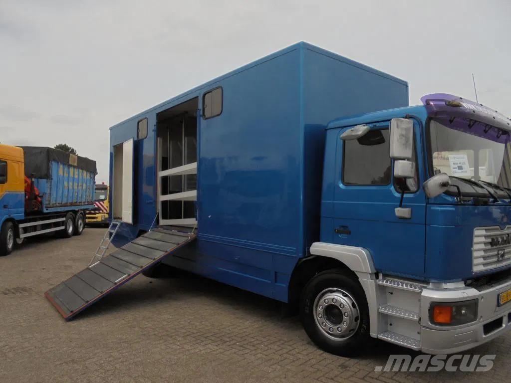 MAN 12 .225 + MANUAL Lastbiler til dyretransport