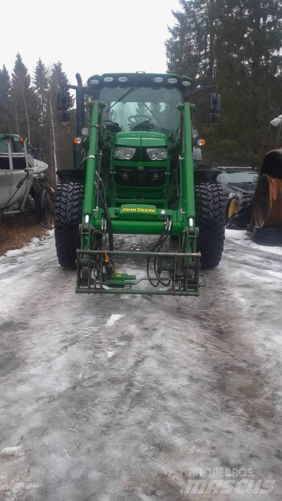 John Deere 6130R Traktorer