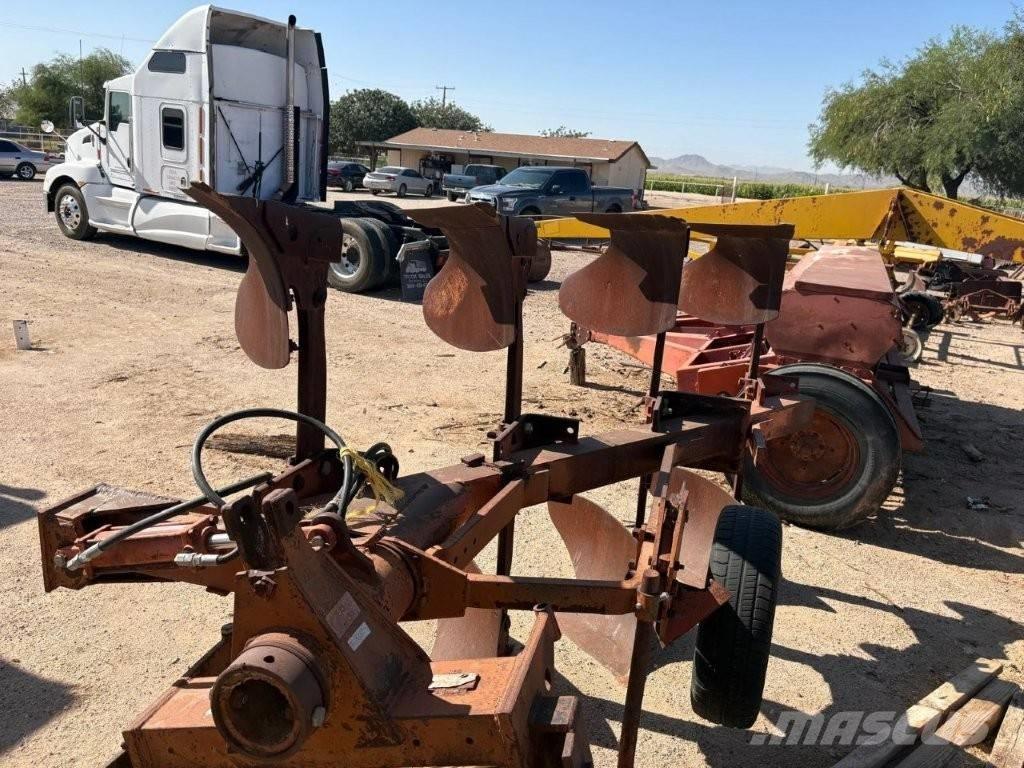 Case IH 140 plow Andet tilbehør til traktorer