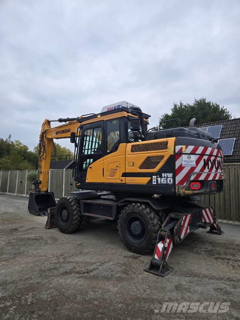 Hyundai HW 160 Gravemaskiner på hjul