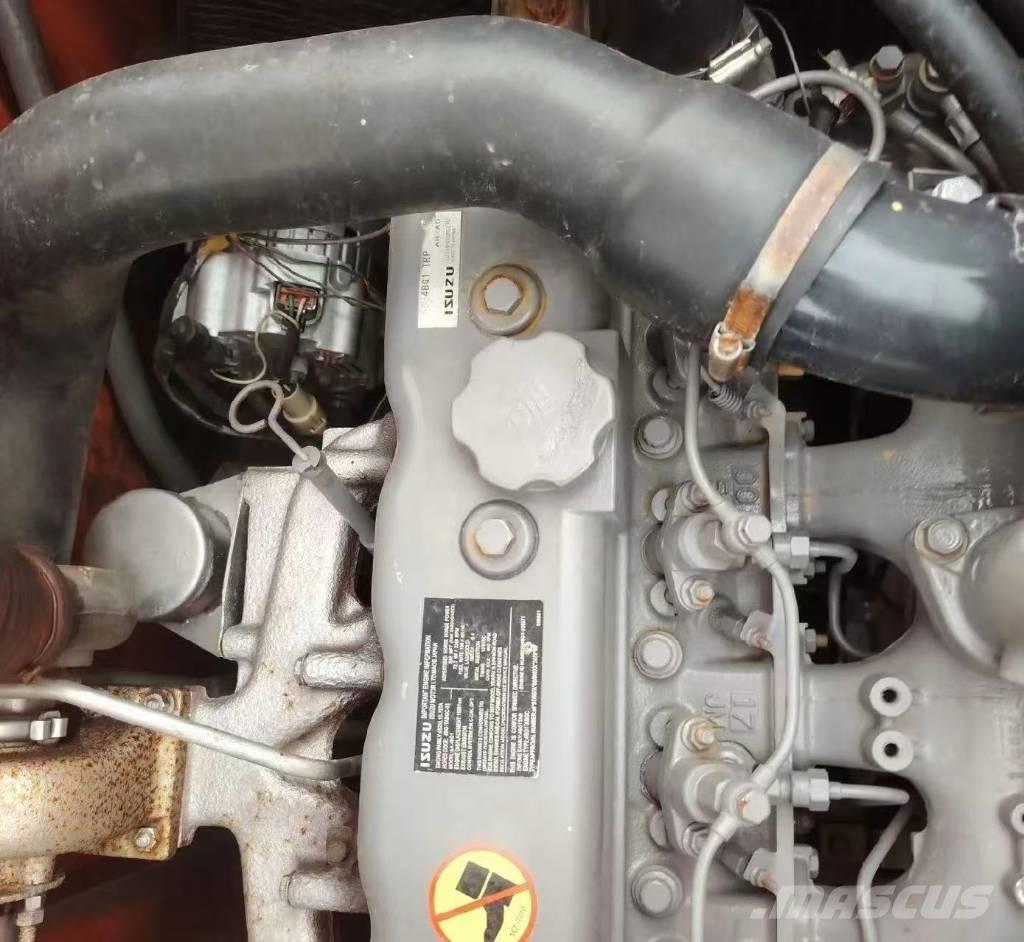 Hitachi 135US-6 Gravemaskiner på larvebånd