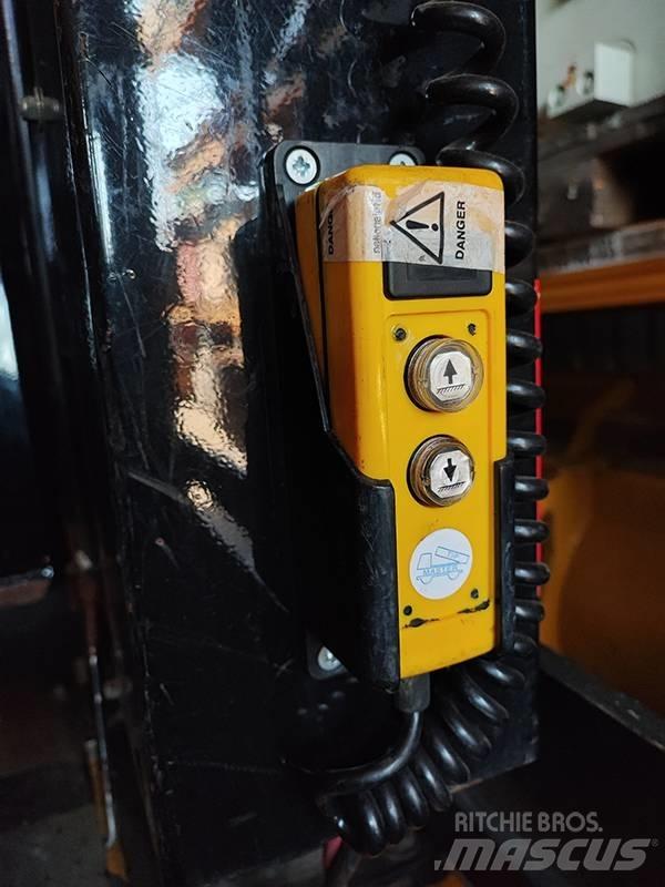 Bradshaw FB2 Terminaltraktorer